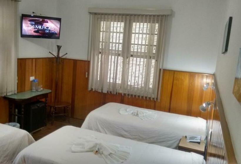 غرفة قياسية ثلاثية, Casa Sao Jose