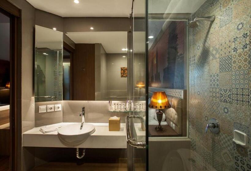 Номер Superior, Grand Mercure Yogyakarta Adi Sucipto