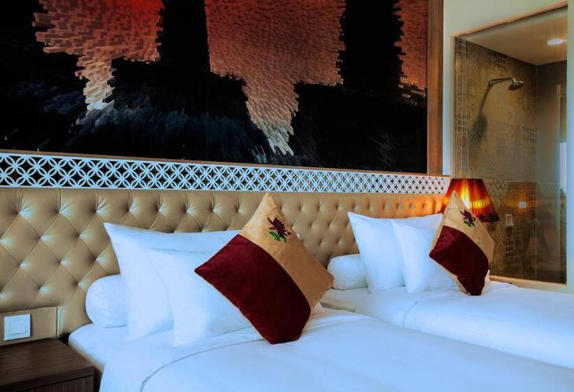 Номер Superior, Grand Mercure Yogyakarta Adi Sucipto