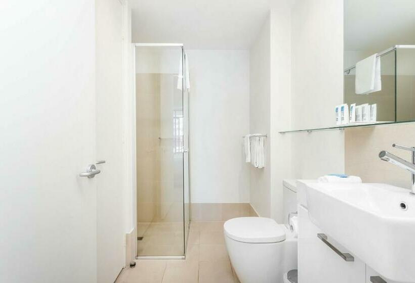 스탠다드 스튜디오, Nautica Residences Fremantle