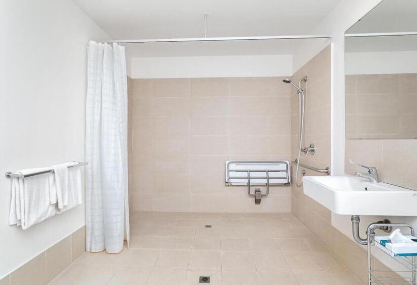 스탠다드 스튜디오, Nautica Residences Fremantle