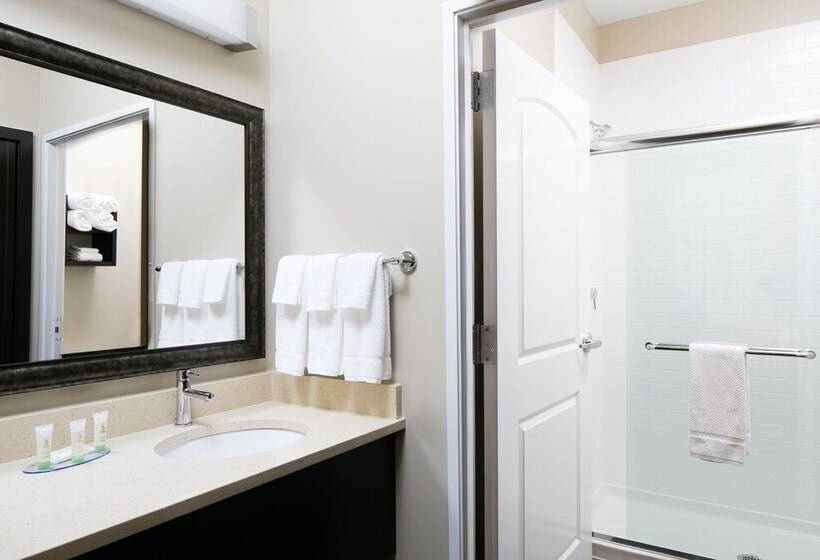 套房, Staybridge Suites Des Moines Downtown, An Ihg
