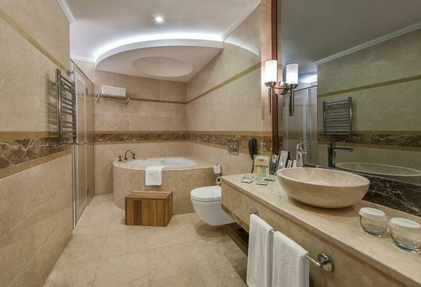 스위트, Akrones Thermal Spa Convention