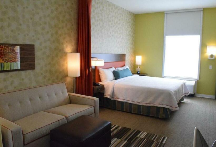 带大床的套房, Home2 Suites By Hilton Portland