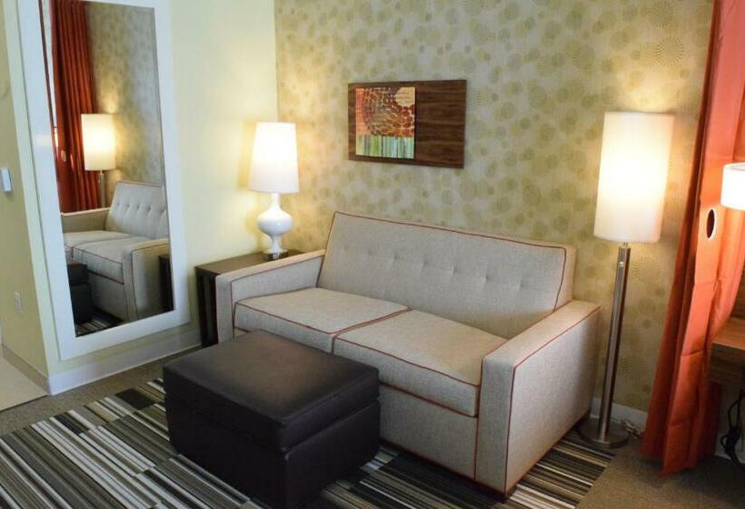 带大床的复式套间, Home2 Suites By Hilton Portland