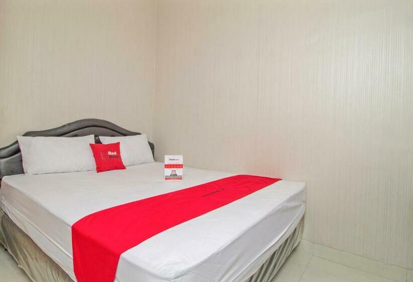 Номер Economy, Reddoorz @ Mangga Besar 2