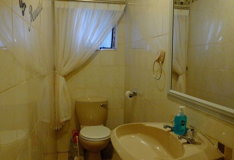 Family Suite, Tatenda Guest House