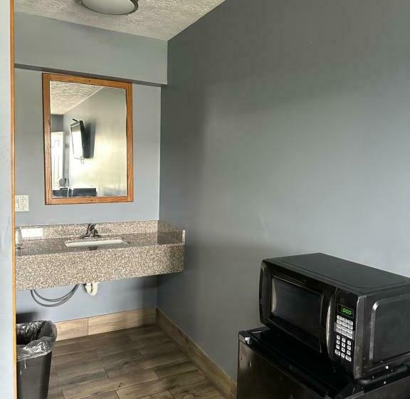 Номер Deluxe, Marjon Motel