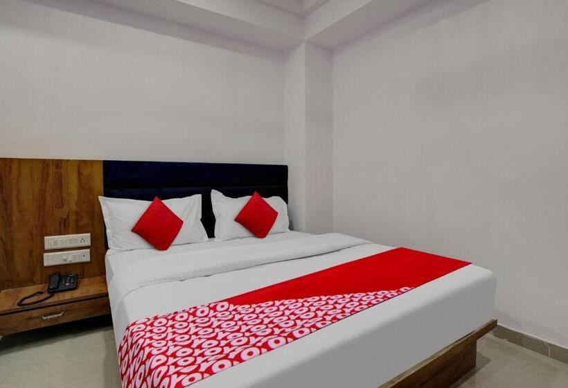 Quarto Triplo Clássico, Oyo Flagship Hotel Vinayak