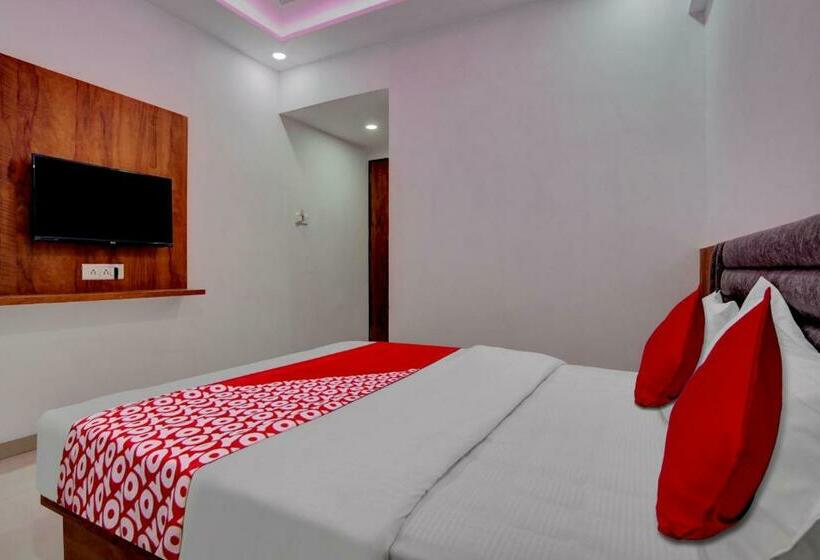 Quarto Triplo Clássico, Oyo Flagship Hotel Vinayak