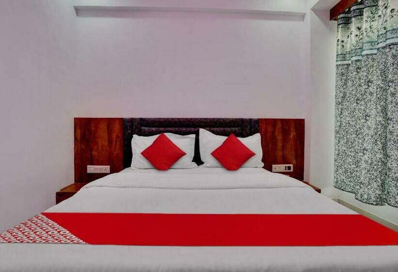 Quarto Triplo Clássico, Oyo Flagship Hotel Vinayak