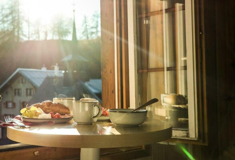 Номер Стандарт, Luny`s Bed And Breakfast Ruschein