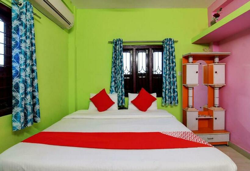 Chambre Triple Classique, Oyo Flagship Shivansh Residency