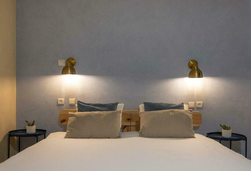 Quarto Estandar, Shermans