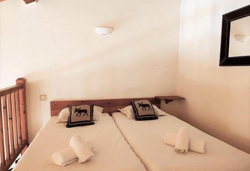 스탠다드 트리플 룸, Chalet Hôtel Les Blancs