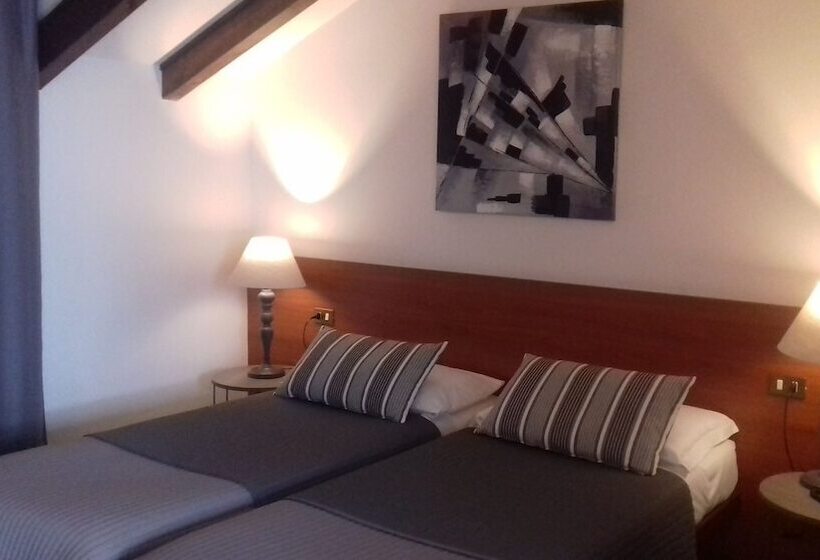 Номер Стандарт, Bert Hotel