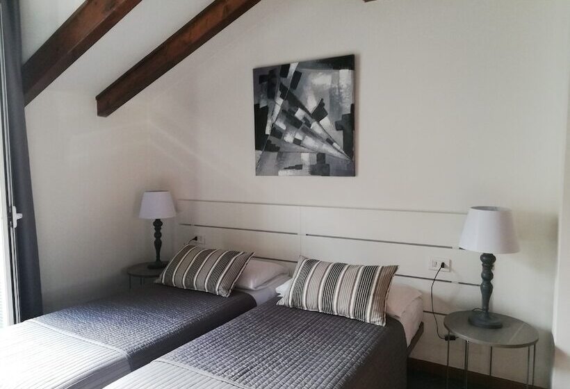 Номер Стандарт, Bert Hotel