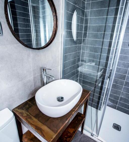 اتاق استاندارد یک نفره, Ch Lemon Rooms  Madrid