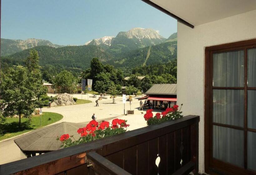 اتاق استاندارد سه نفره, Königsseer Hof
