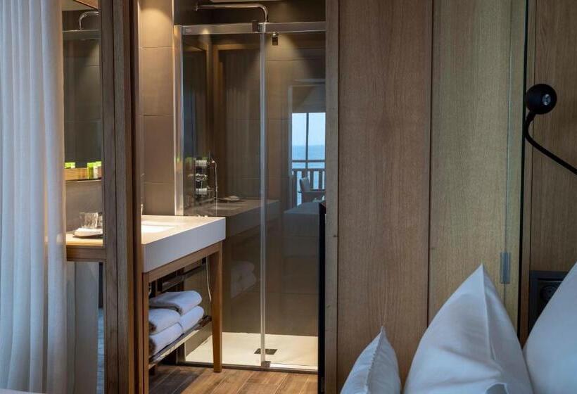 Prestige Room Sea View, Les Vikings