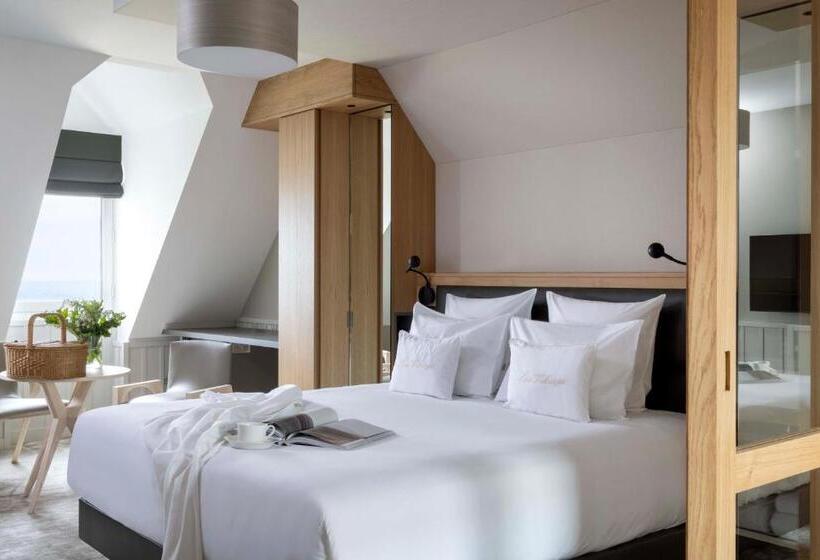 Prestige Room Sea View, Les Vikings