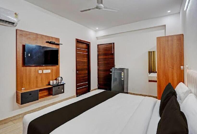 اتاق استاندارد, Akshayhotel Near Medanta Hospital
