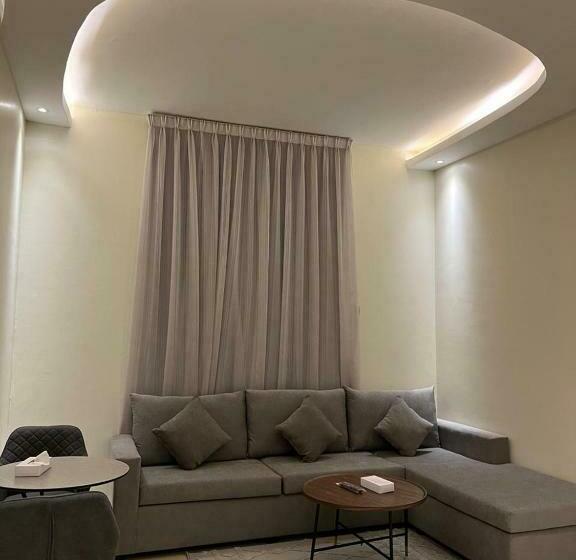 آپارتمان 1 خوابه, ايار للشقق المخدومه