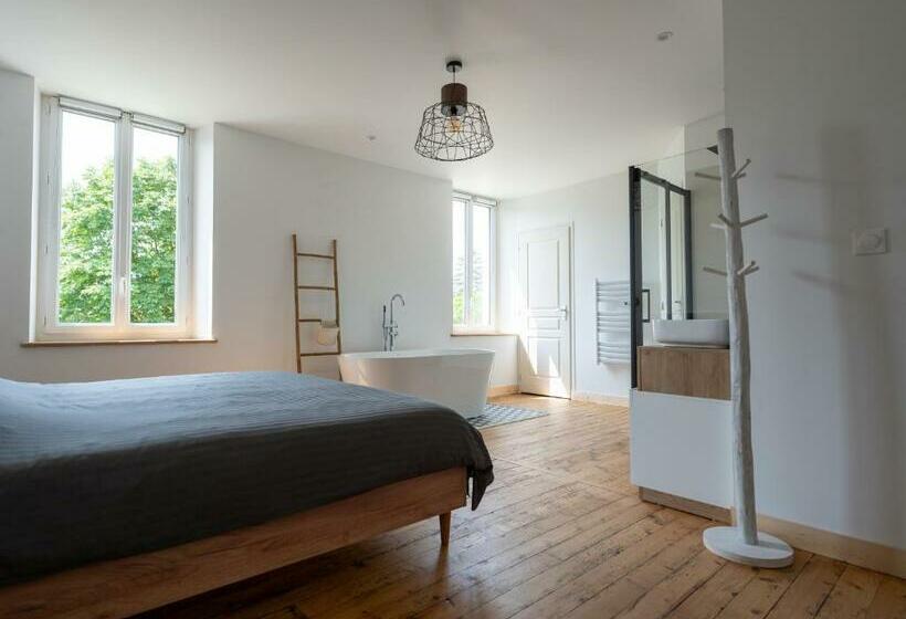 Номер Deluxe, Gîte Du Manoir De Berville