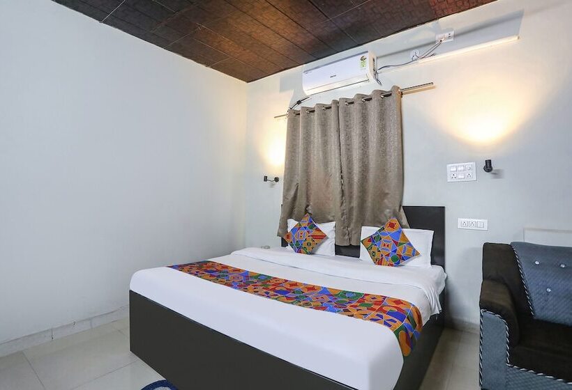 Quarto Deluxe, Fabexpress Villa 18