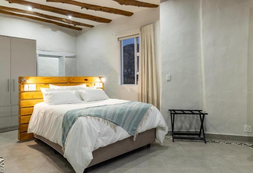 Люкс Повышенной Комфортности, Capri Sands Luxury Guest House