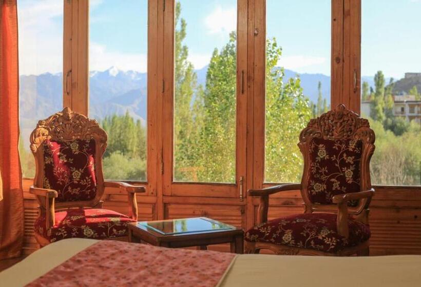 Номер Superior, The Druk Ladakh