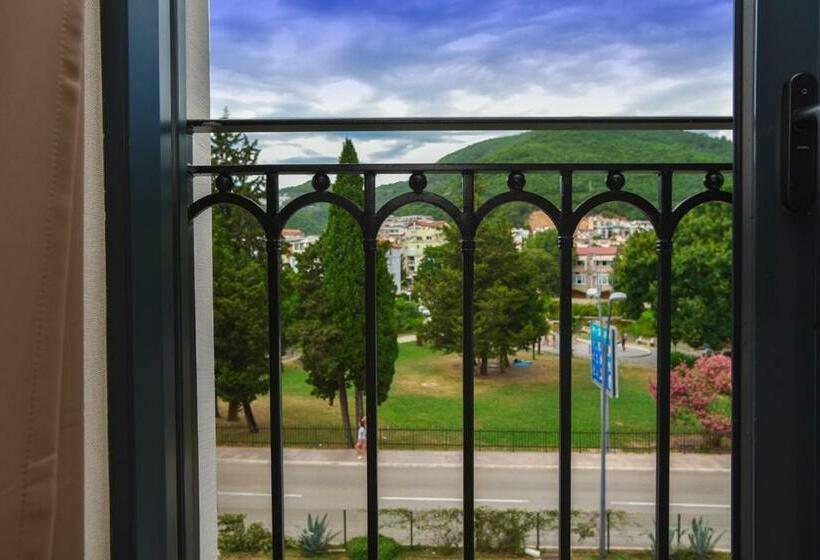 اتاق استاندارد, Comfort Apartments Pasha