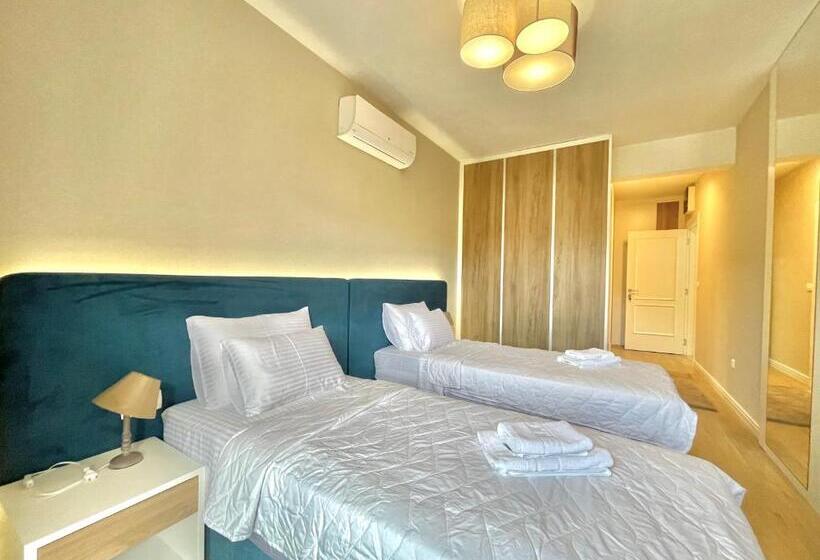 اتاق استاندارد با چشم‌انداز کوهستان, Comfort Apartments Pasha