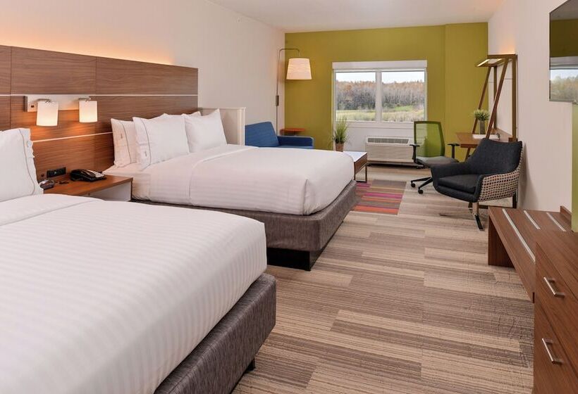 스탠다드 룸 더블 침대 2개, Holiday Inn Express & Suites Trinity, An Ihg