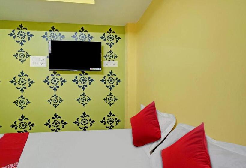 Номер Стандарт, Super Oyo Flagship M Adarsh Guest House