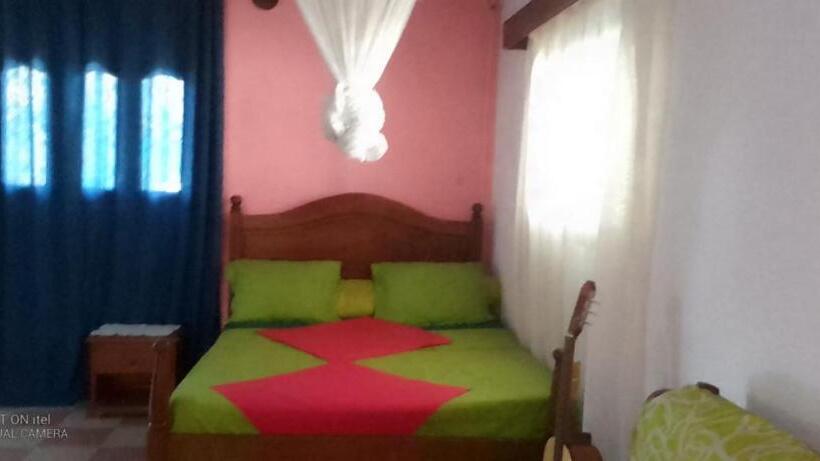 آپارتمان 1 خوابه با تراس, Maison D Hôtes Villa Mont Du Pèlerin à Toamasina Madagascar