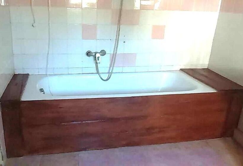 آپارتمان 2 خوابه, Maison D Hôtes Villa Mont Du Pèlerin à Toamasina Madagascar