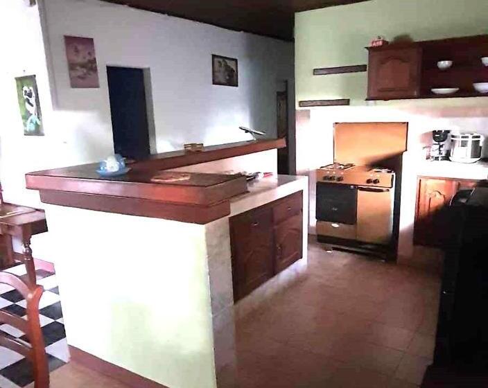 آپارتمان 2 خوابه, Maison D Hôtes Villa Mont Du Pèlerin à Toamasina Madagascar