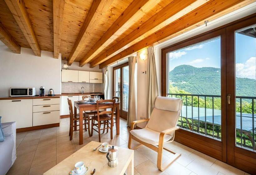 آپارتمان 1 خوابه با چشم‌انداز باغ, Agribenessere Brenzio