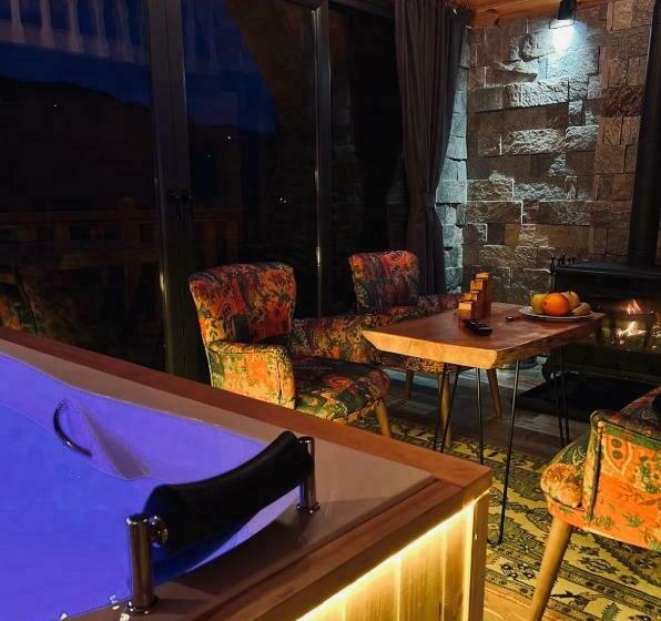 اتاق استاندارد با تراس, Dağlara Bungalov
