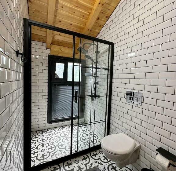 اتاق استاندارد با تراس, Dağlara Bungalov