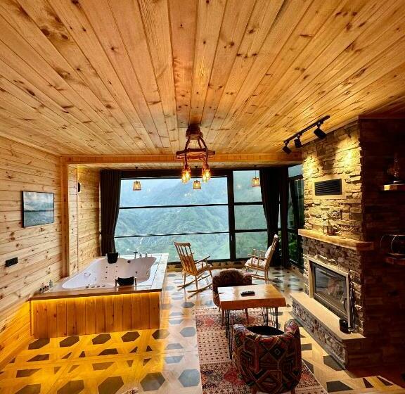 اتاق استاندارد با بالکن, Dağlara Bungalov