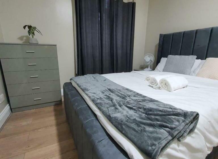 Номер Economy, Bungalow In Leafy Area
