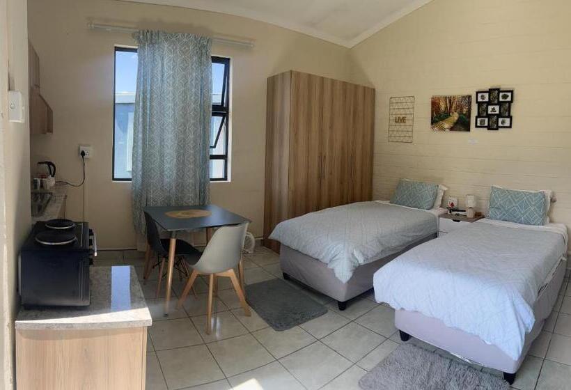 带1个卧室带花园景观的公寓, Phindulo Bed And Breakfast   No Loadshedding, Smart Tvs & Unlimited Free Fibre Wifi