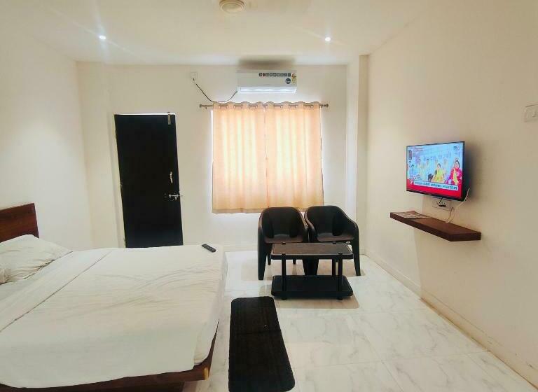 Номер Стандарт, Disha Inn Lodge