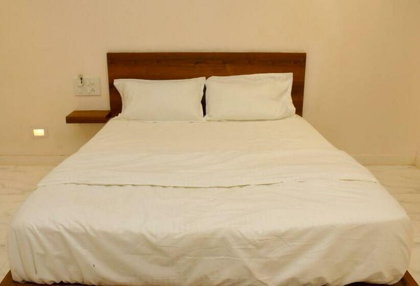 Номер Стандарт, Disha Inn Lodge