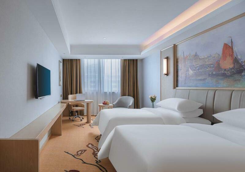 Номер Superior, Vienna Hotel Yangzhou Gaoyou Dongfangyujing