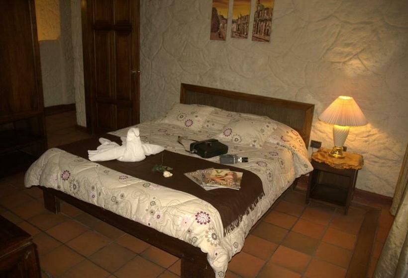 Номер Deluxe, Quito Antiguo