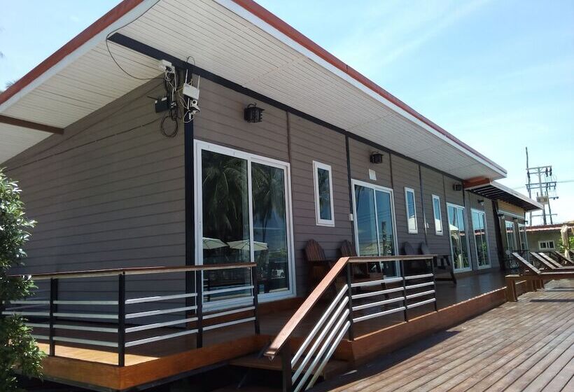 Трехместный Номер Superior, The Ford Sunset Beach Resort