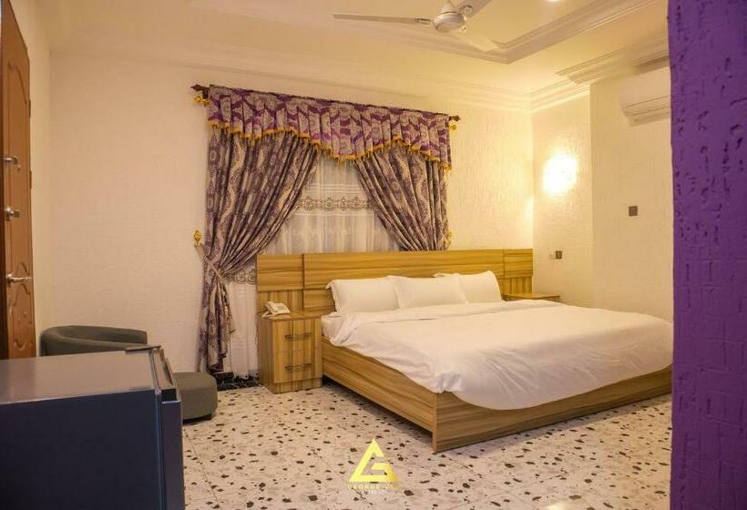 Номер Superior, George Vee Hotel Ltd